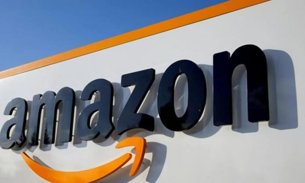 Amazon: Άνθρωποι έχουν παγιδευτεί σε αποθήκη μετά την κατάρρευση οροφής